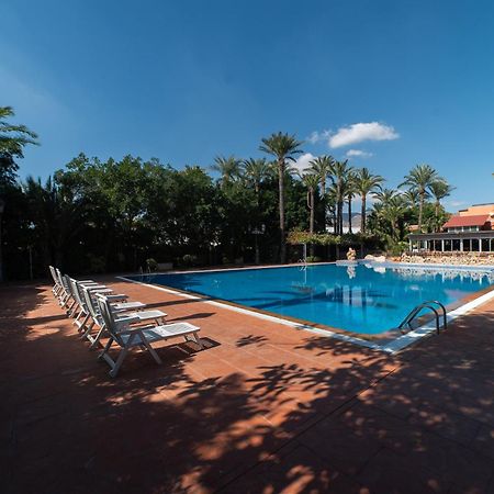 Las Palmeras Crevillente Luaran gambar